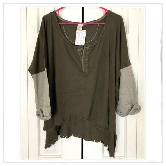 Free People Hi-Lo Army Green Distressed Henley - Picture 3 of 5